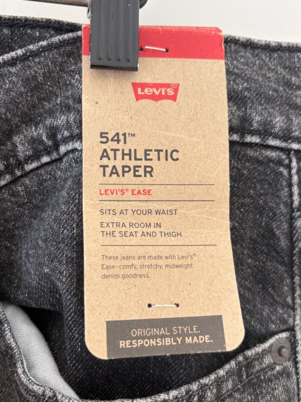 Levi's 541 Athletic Taper Black Jeans Size 33 x 30 NWT - Picture 5 of 6